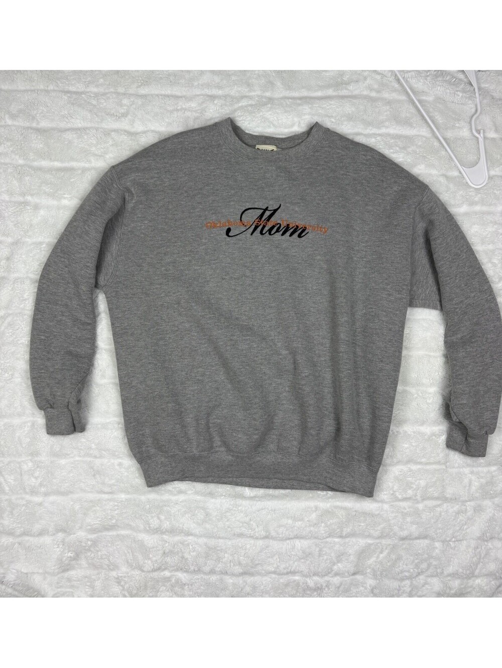 Vintage 90s Oklahoma State University Mom Embroidered Crewneck Sweatshirt XL